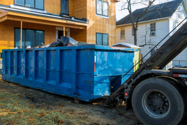 Best Garage Cleanout  in Standish, MI